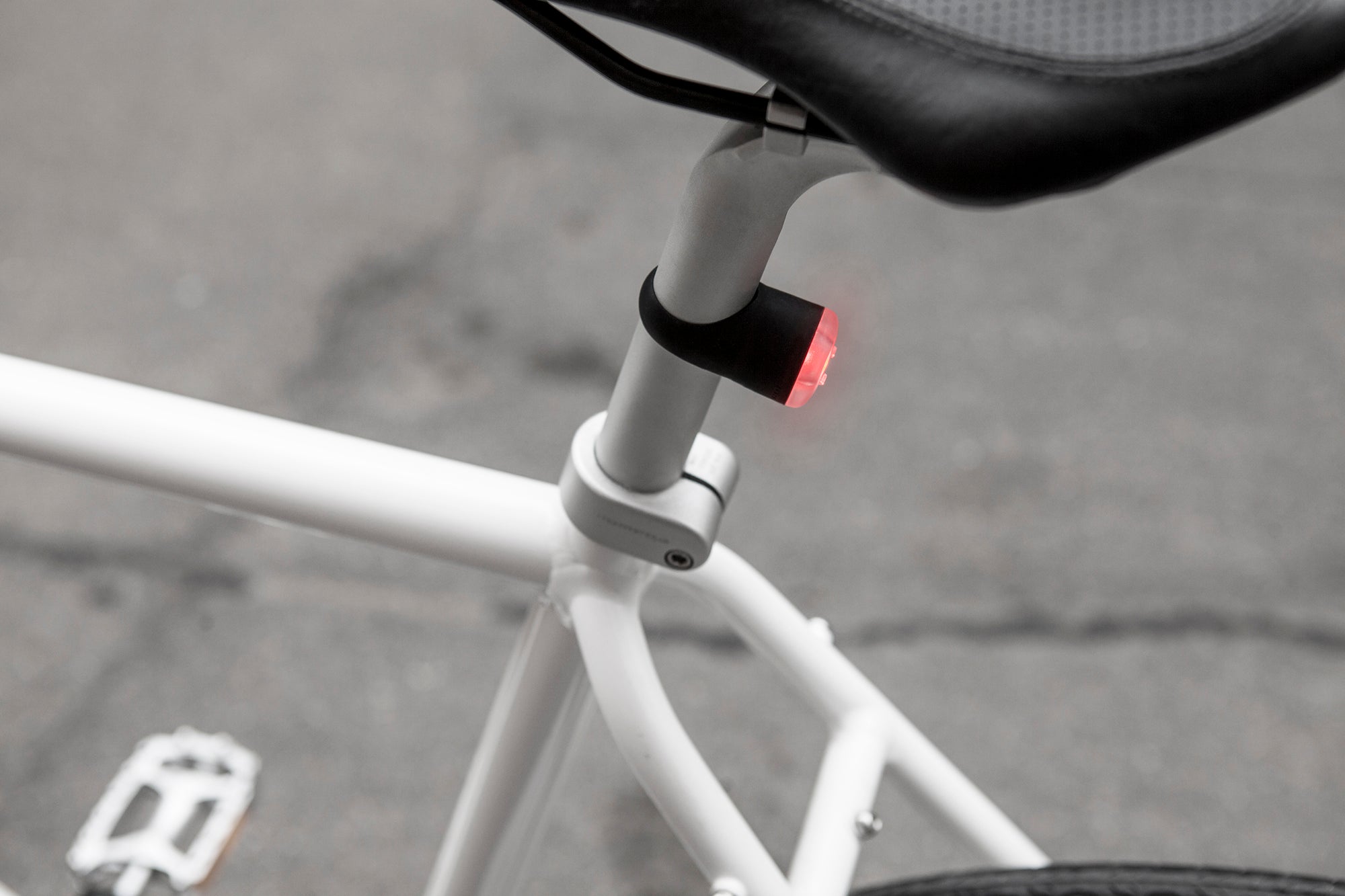 Reelight UGO - Battery powered bike lights